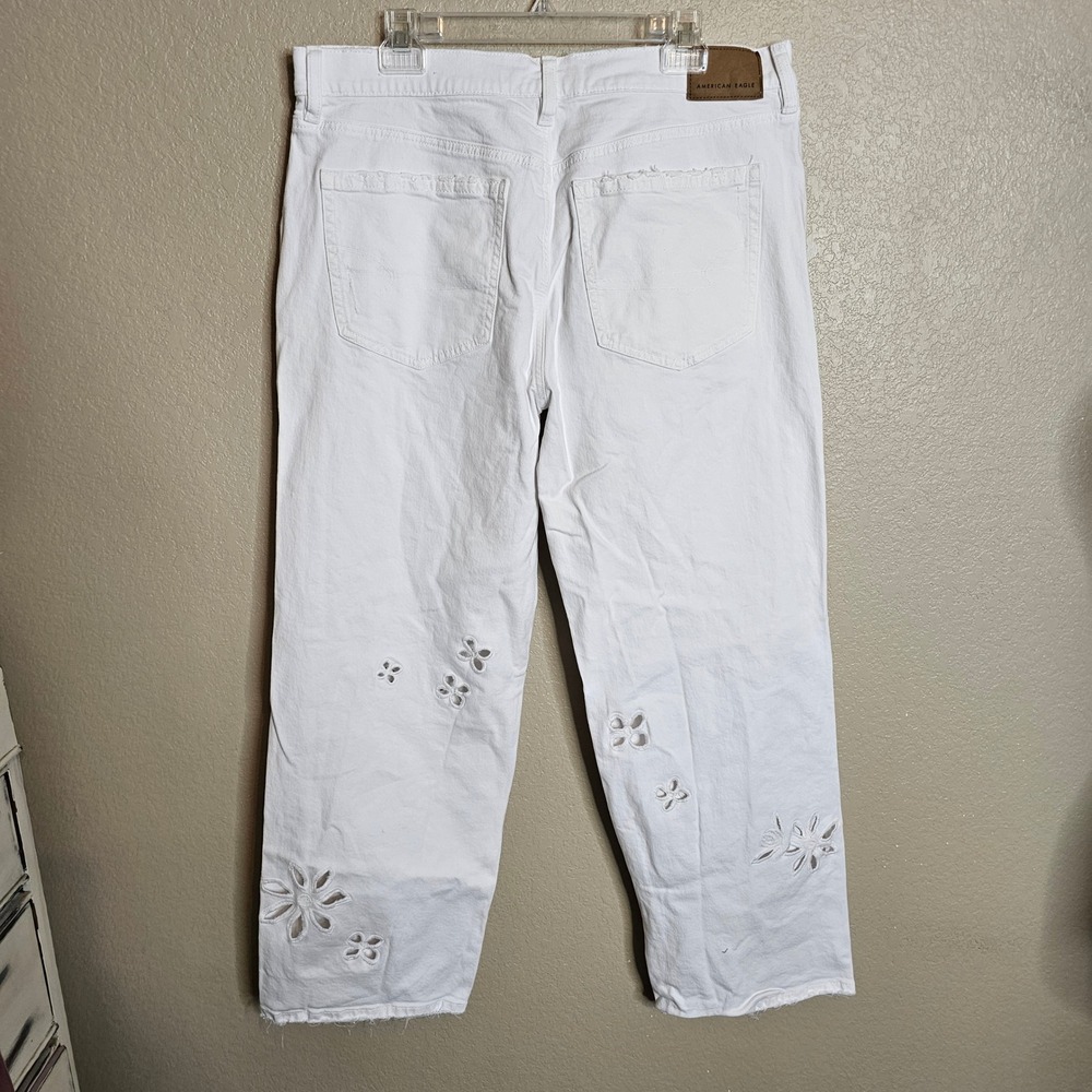 14 Long AE Strigid Embroidered Low-Rise Ex-Boyfriend Baggy Jean Eyelet White - Picture 7 of 14